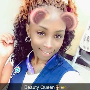 Meet your Posher, Shaneka